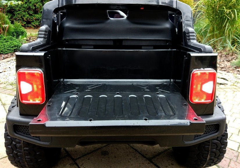 Jeep HL1668 4x4 juodas – elektrinis vaikiškas automobilis
