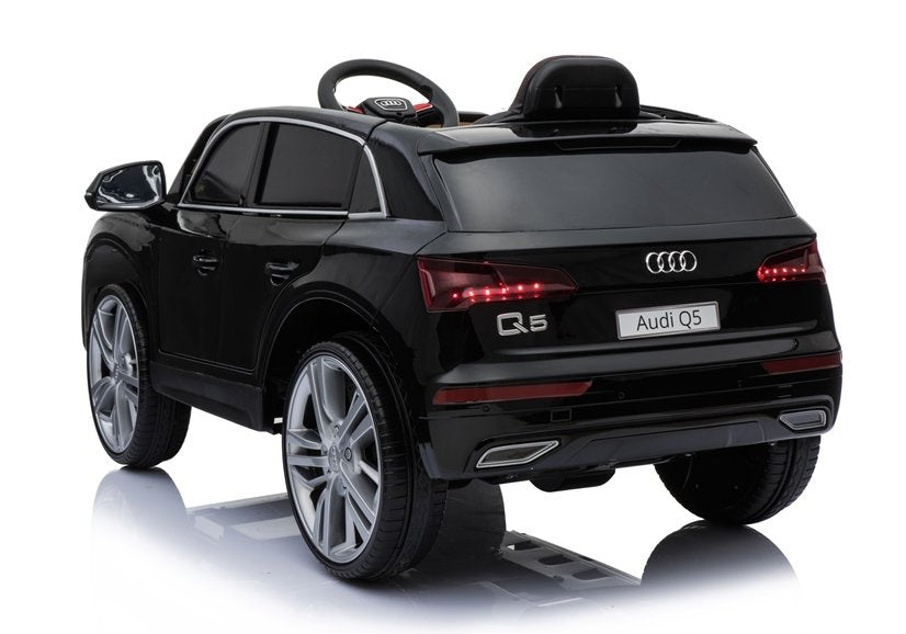 Audi Q5 juodas elektrinis vaikiškas automobilis, guminiai ratai, odinė sėdynė, 2.4G nuotolinis valdymas