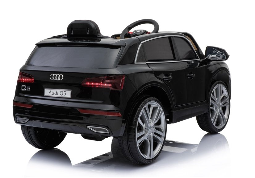 Audi Q5 juodas elektrinis vaikiškas automobilis, guminiai ratai, odinė sėdynė, 2.4G nuotolinis valdymas