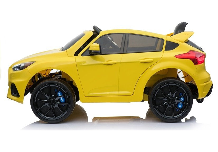 Ford Focus RS geltonas – elektrinis vaikiškas automobilis