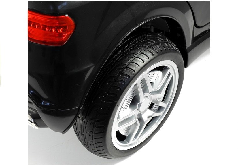 HL1538 juodas – elektrinis vaikiškas automobilis