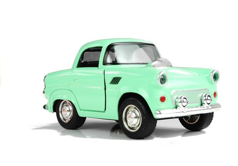 Klasikinis metalinis automobilis su garsais