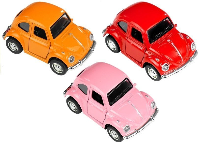 Klasikinis metalinis automobilis su garsais