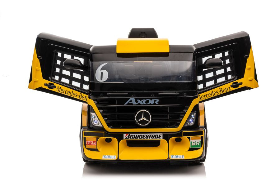 Akumuliatorinis automobilis Mercedes XMX622B su priekaba (geltonas, LCD ekranas)