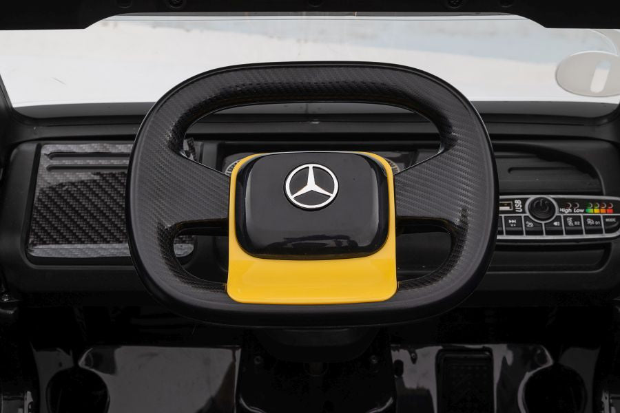 Akumuliatorinis automobilis Mercedes XMX622B su priekaba (geltonas, LCD ekranas)