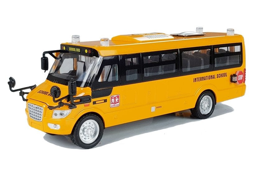 Metalinis mokyklinis autobusas su frikciniu pavaru, liejimo modelis