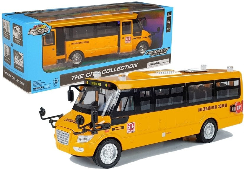 Metalinis mokyklinis autobusas su frikciniu pavaru, liejimo modelis