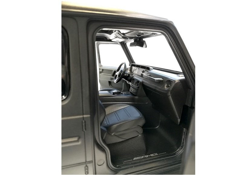 Nuotoliniu būdu valdomas „Mercedes G63“ Rastar R/C visureigis, juodas 1:14