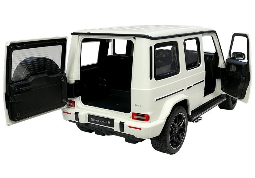 Nuotoliniu būdu valdomas „Mercedes G63“ Rastar R/C visureigis, baltas 1:14