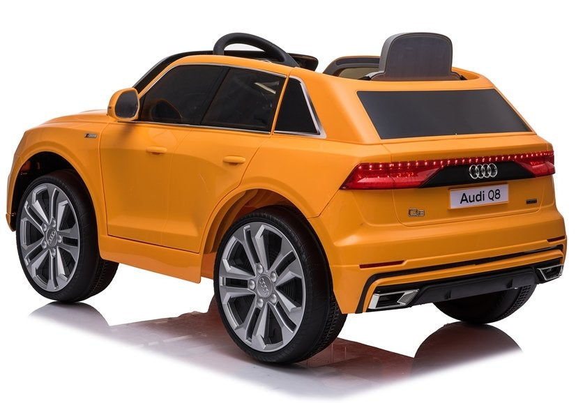 Elektrinis vaikiškas automobilis „Audi Q8“ JJ2066 geltonas, dažytas