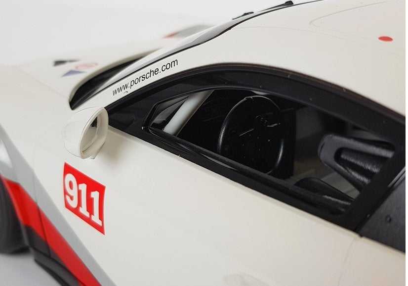 Nuotoliniu būdu valdomas „Porsche 911 GT3 CUP“ Rastar 1:14, baltas
