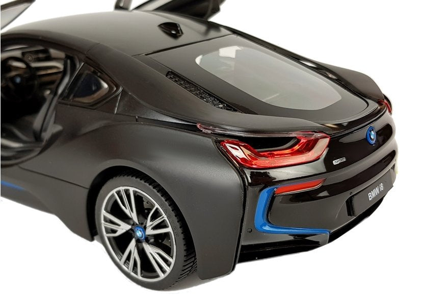 Nuotoliniu būdu valdomas „BMW i8“ Rastar 1:14, juodas su automatinėmis durelėmis