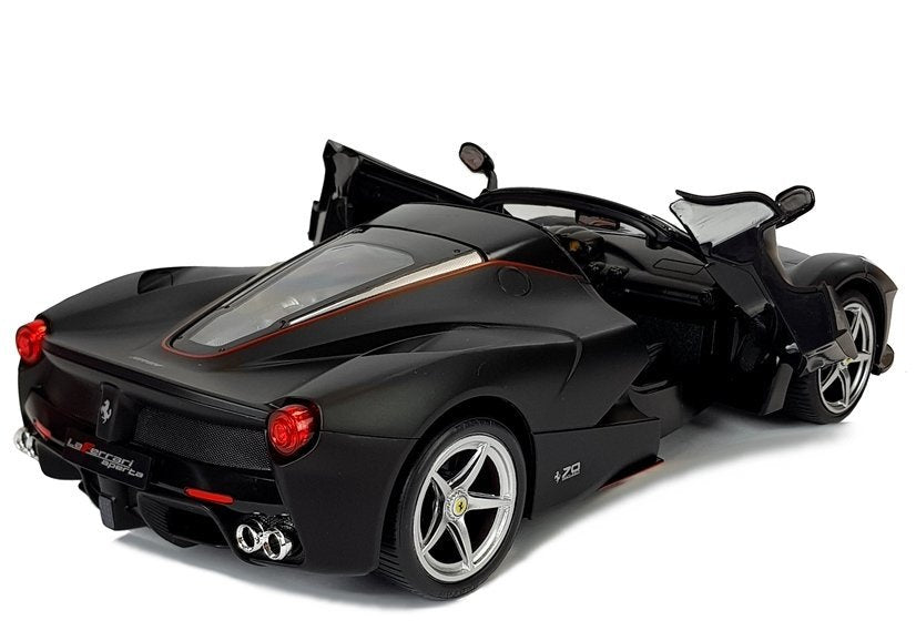 Nuotoliniu būdu valdomas „Ferrari Aperta“ Rastar 1:14 su automatinėmis durelėmis, juodas
