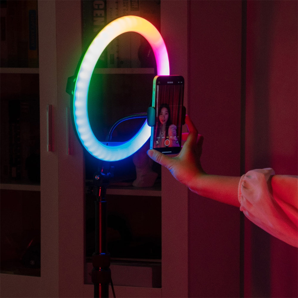 RGB žiedo formos lempa
