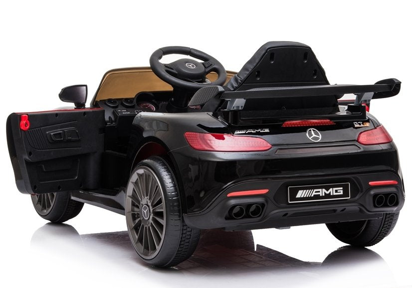 Elektrinis automobilis „Mercedes AMG GT R“, juodas