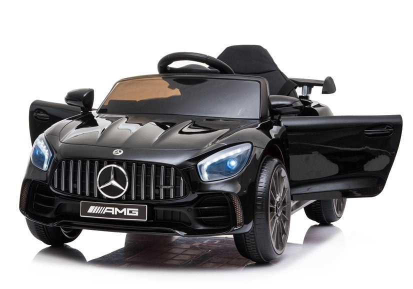 Elektrinis automobilis „Mercedes AMG GT R“, juodas