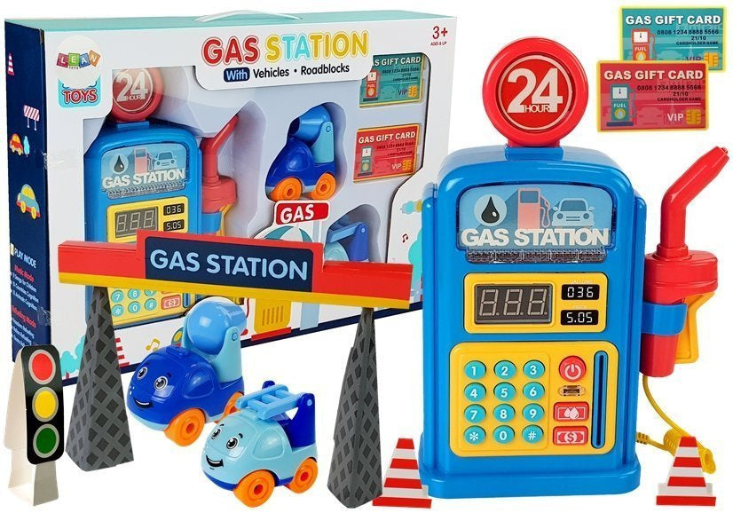 Degalinė su automobiliais, šviesomis ir garsais