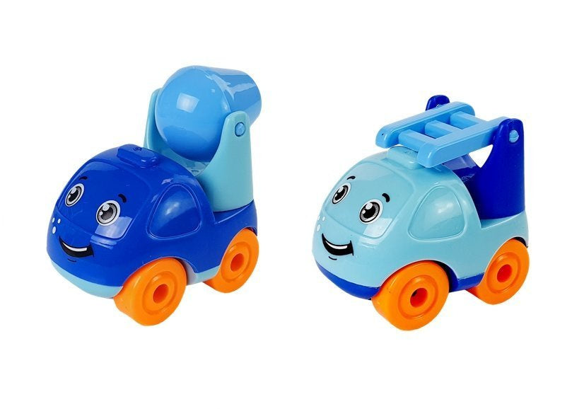 Degalinė su automobiliais, šviesomis ir garsais