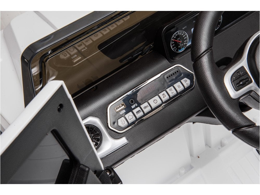 Elektrinis važiuojamas automobilis Mercedes G500, baltas