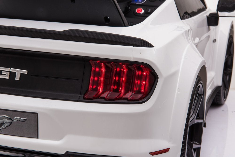 Elektrinis važiuojamas automobilis Ford Mustang GT Drift SX2038, baltas