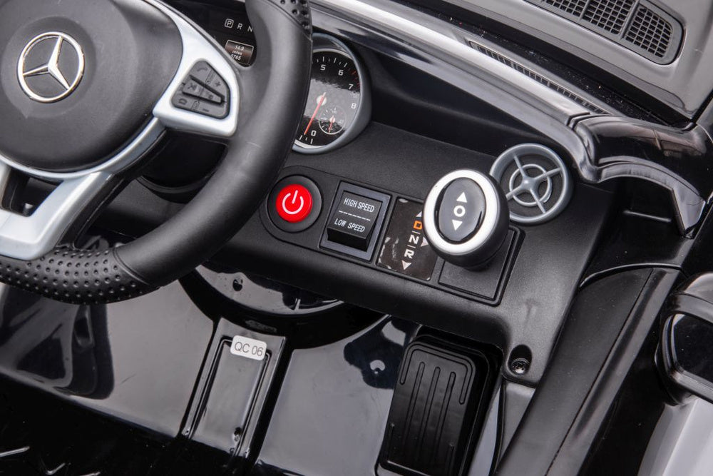 Elektrinis važiuojamas automobilis Mercedes SLC 300, raudona