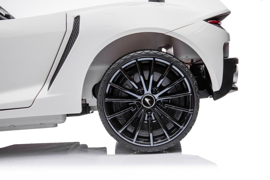 Elektrinis važiuojamas automobilis McLaren GT 12V, baltas