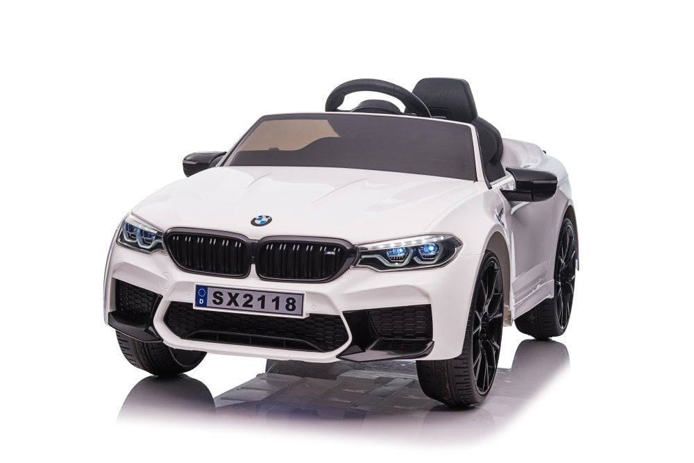 Elektrinis važiuojamas automobilis BMW M5 DRIFT, baltas