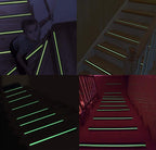 Neslidi laiptų juosta su fluorescencine juostele