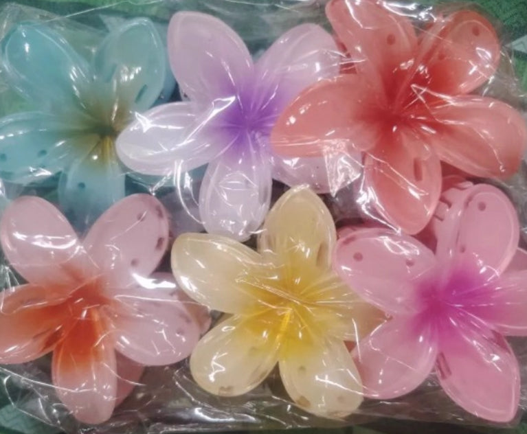 Plaukų segtukai – gėlytės 8 cm (6 vnt.)